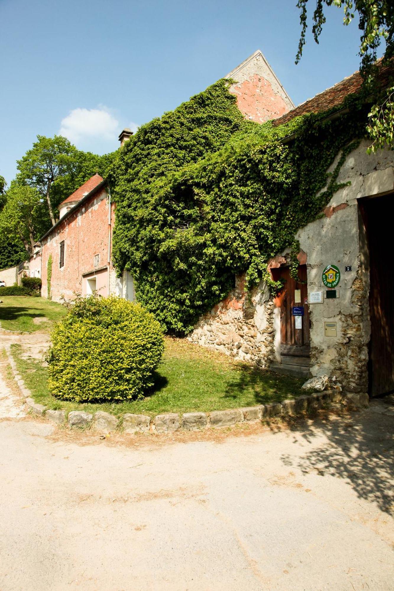 La Ferme Rose Bed & Breakfast Сержи Екстериор снимка