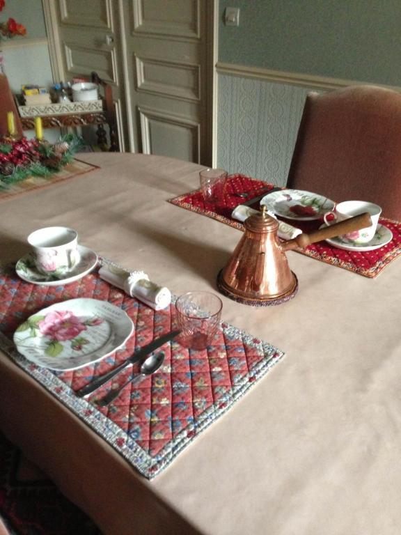 La Ferme Rose Bed & Breakfast Сержи Екстериор снимка